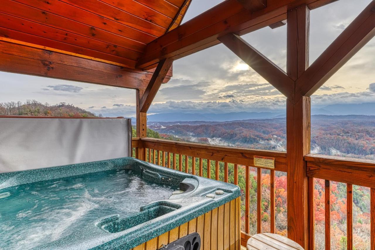 Amidst The Beauty Villa Pigeon Forge Esterno foto
