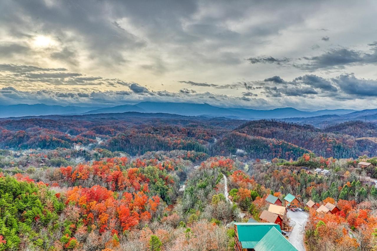 Amidst The Beauty Villa Pigeon Forge Esterno foto