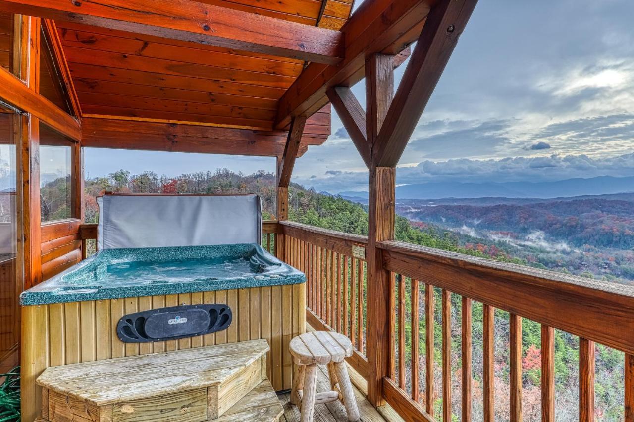 Amidst The Beauty Villa Pigeon Forge Esterno foto